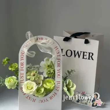 Giỏ Hoa Chữ – Món Quà Tinh Tế, Độc Đáo Gửi Trọn Yêu Thương Bền Đẹp Vĩnh Cửu